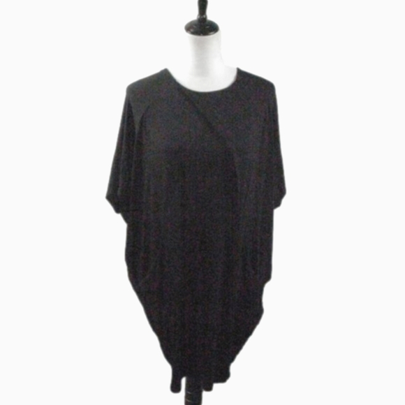 Michael Tyler Dresses & Skirts - Michael Tyler Black Short Sleeve Knit Dress Size SP